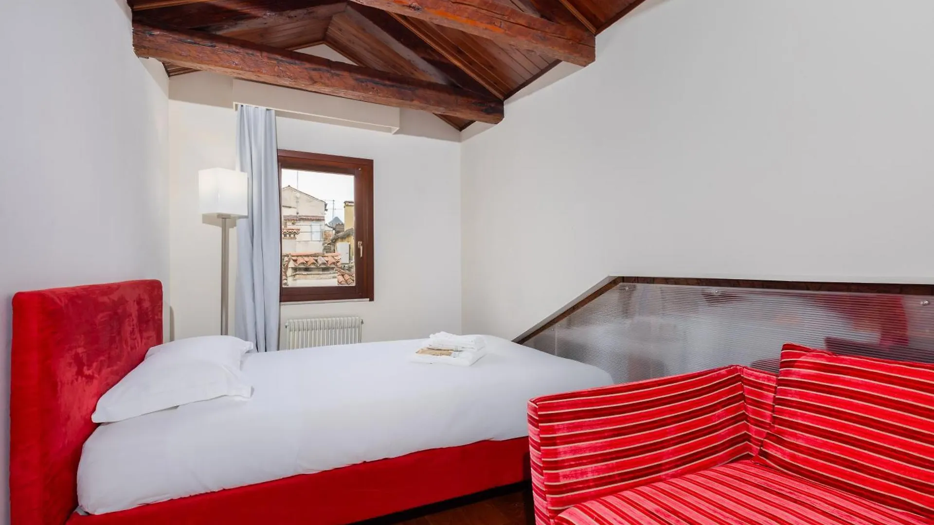 A 10 Passi Da San Marco Apartment Venice