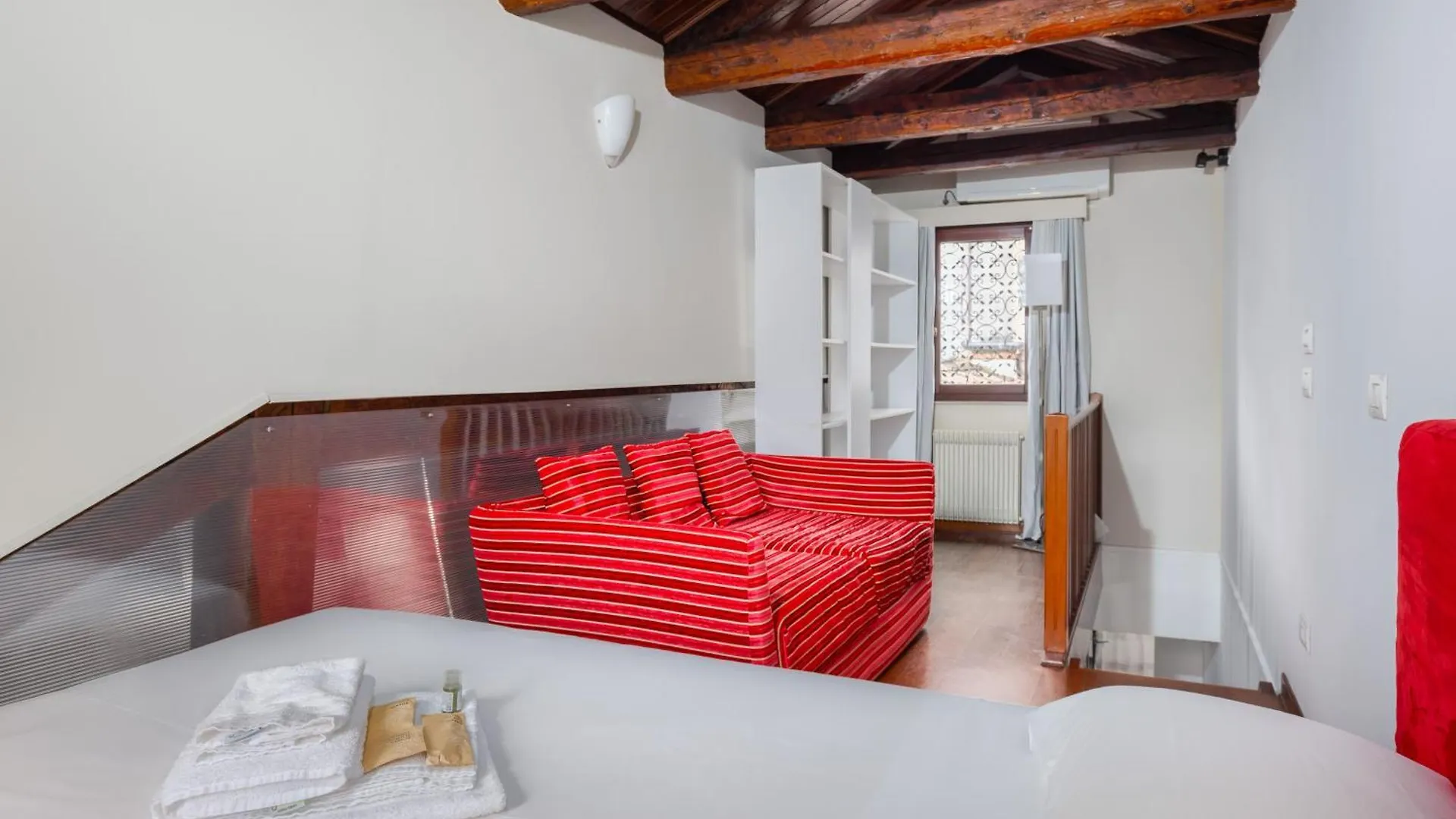 A 10 Passi Da San Marco Apartment Venice 0*,